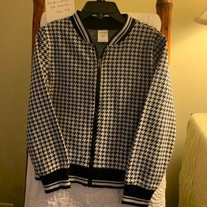 Girls - Arizona - Black & White Zip Sweater